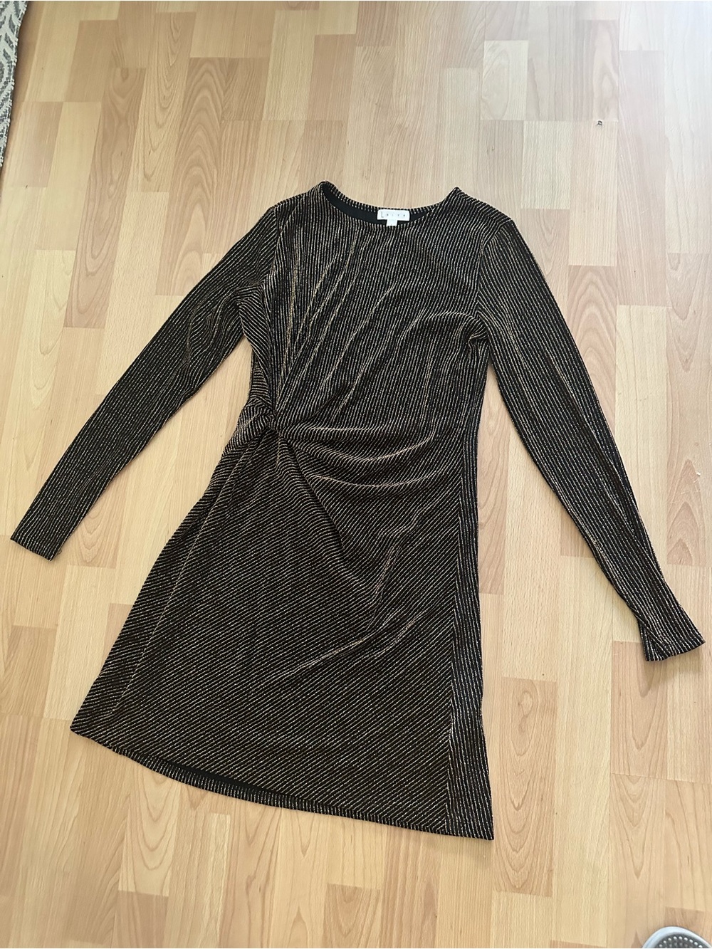 Long-Sleeve Twist-Front Mini Stretch Dress in Black and Gold